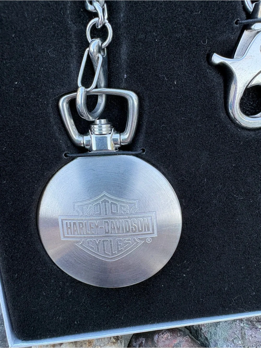 Harley-Davidson BULOVA Brushed Silver Pocket Watch with Chain & Clip